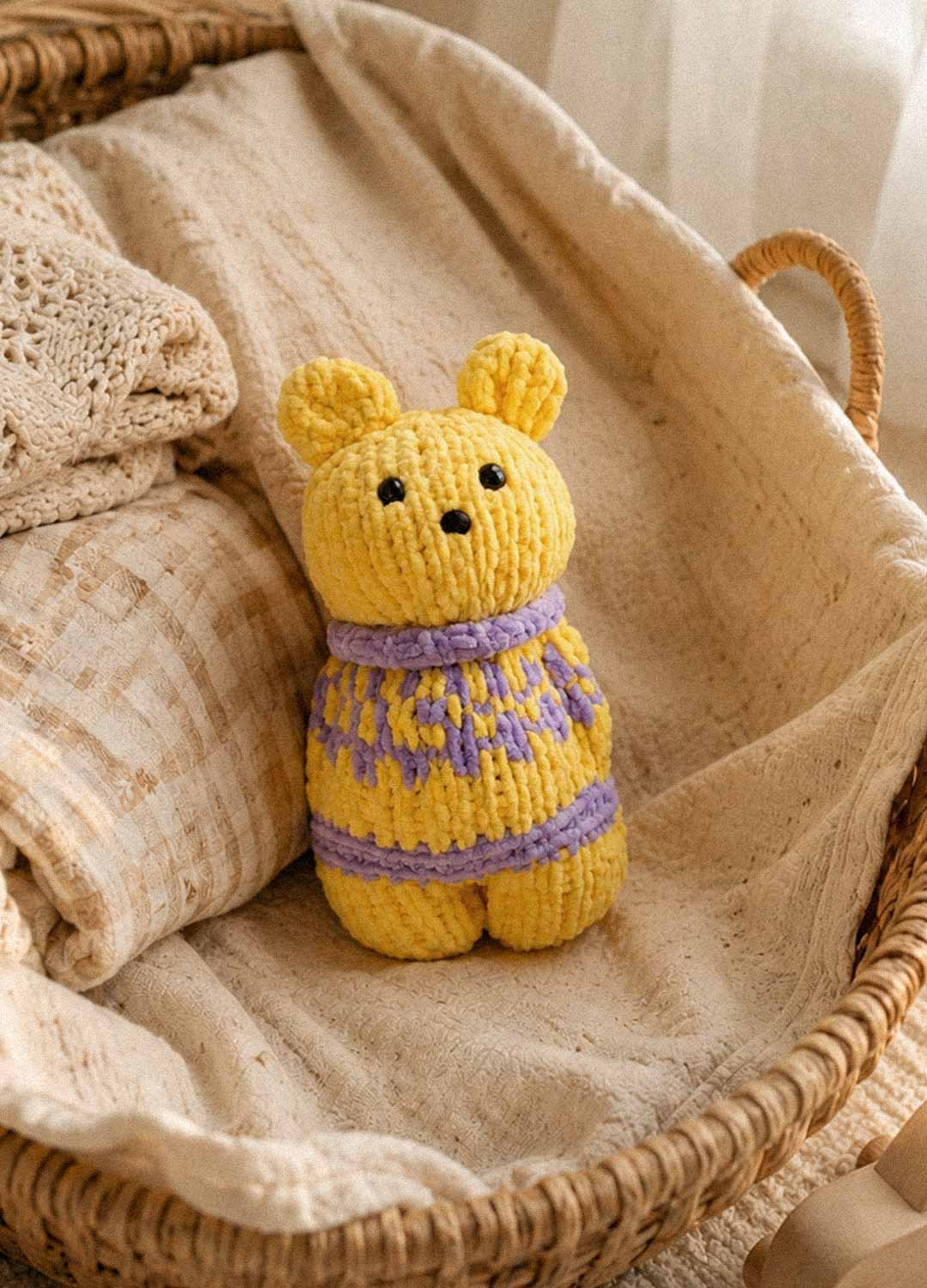 The Knitty Bear - Easy Mini Knitted Bear Kit - Cuddle Yarn
