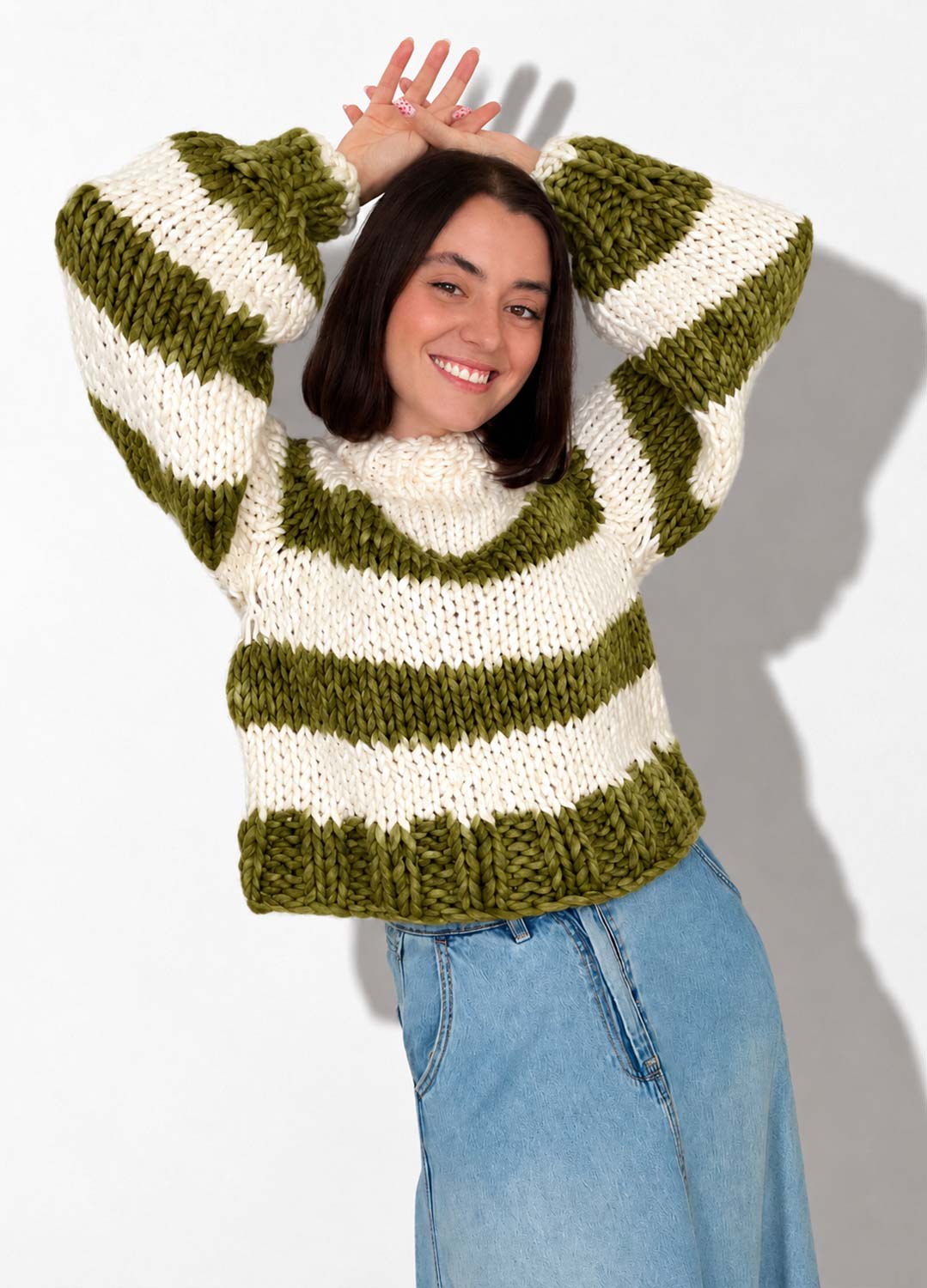 The Striped Rainbow Sweater Kit x @paula.on.knits - Version Yummy Yarn